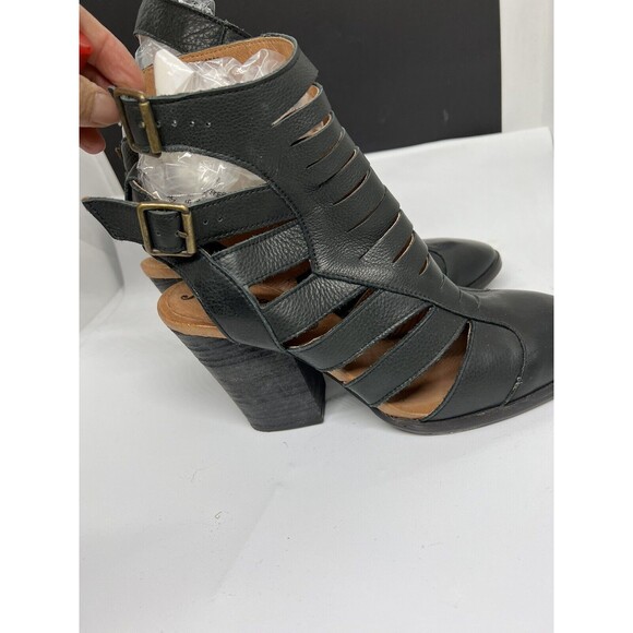 Free People Hayes Boot Black Cutout Stacked Heels  Soft Leather Size 7.5 - Picture 6 of 14